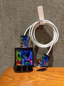 4 件套科技风格游戏机充电配件套装 - 20W/18W 充电器适配器、适配器盖，兼容 11/12/13/14/15/16/13 Pro Max/16 Pro Max/17 Pro Max - 黑色 - 查看 2