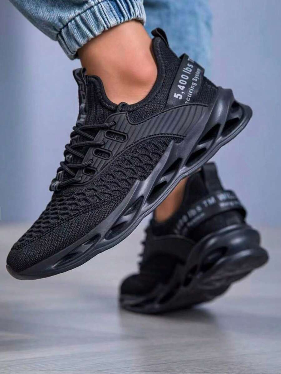 أحذية رياضية كاجوال ذات لون أحادي وشبكة تنفس للرجال، أحذية ذات رقبة منخفضة وأصبع قدم مستدير مع ربطة للنساء بوسادة هوائية باللون الأسود، أحذية موحدة للجنسين مقاس 36-45، أحذية رياضية سميكة الوحدة خفيفة الوزن مريحة متعددة الاستخدامات، أحذية قيادة للرجال، أحذية مشي للرجال، أحذية تنزه خارجية للرجال، أحذية جري للرجال، أحذية تنس للرجال، أحذية جري كاجوال خارجية
