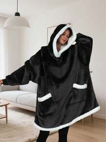 3/1 pieza Manta decorativa acogedora y oversize con mangas - Estilo contemporáneo, lavable a máquina, sudadera con capucha de felpa para hombres y mujeres, cómoda franela, imprescindible para Navidad, camisón, cálida y a prueba del frío, diseño cálido de franela, un conjunto cálido imprescindible para el otoño, perfecto para fiestas de decoración del hogar y regalos de Navidad. Decoración navideña, Navidad, Decoraciones navideñas para el hogar