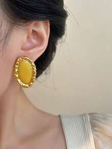 1 Pair Vintage French Style Enamel Oval Stud Earrings, Elegant Palace Style Earrings, Fashionable And Luxurious