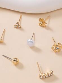 30 Pairs Assorted Cute Metal Stud Earrings Set - Bowknot, Flower, Heart, Snowflake, Rhinestone Designs, Fashion Jewelry Gift For Women, Suitable For Casual And Holiday Wear - Yellow Gold - View 4