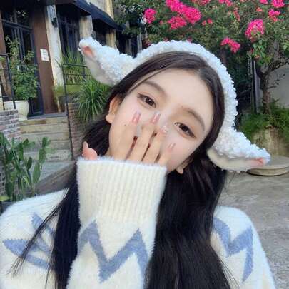 1 只可爱羊耳朵头带，柔软仿皮毛，适合派对和洗脸，无羽毛，纯色