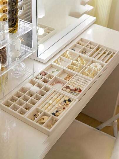 1/8 Beige Desktop Jewelry Display Storage Box Elegant Stackable Velvet Jewelry Tray Storage Box - Christmas Gift For Family And Friends Portable Multi-Purpose Storage Box For Rings, Earrings And Necklaces