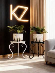 1 Stück zeitgenössischer Metall Pflanzenständer, Blumentopfhalter für Innen/Außen - freistehendes Eckregal für Wohnzimmer, Balkon, Garten & Terrasse, ohne Werkzeuge montierbar