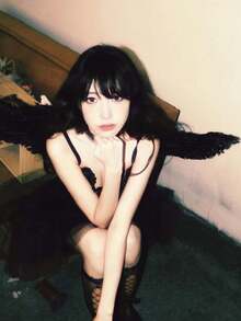 1 Stück Engelflügel Requisite für Halloween, Feder Partydekoration, geeignet für Party, Hochzeit, Bühnenaufführung, Feiertags-Dekoration, Weihnachtskostüm