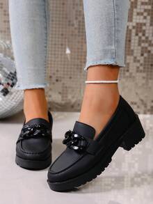 2025 Nuovi mocassini con suola spessa e tacco chunky, scarpe da donna piatte versatili e alla moda con punta tonda, scarpe casual comode slip-on con decorazione a farfalla