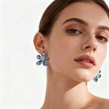 JOJELOO Bông tai hoa pha lê ngoại cỡ, Phong cách thời trang, Bông tai của người nổi tiếng trên mạng, Bông tai cá nhân hóa dành cho nữ, Thời trang mới, Bông tai bán chạy nhất trên mạng, Bông tai cá nhân hóa cho nữ, Quà tặng Ngày Valentine, Quà tặng Ngày của Mẹ - Màu xanh lam - Xem 3