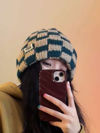 Autumn/Winter Warm Color Block Checkerboard Pattern Knitted Hat, Unisex Beanie Cap To Help Highlight Face, Women's Ear Warmer Cold Hat