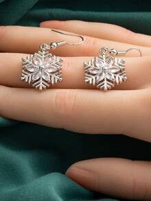 1 par de pendientes únicos de copo de nieve navideño, diseño delicado y de moda, adecuados para uso diario