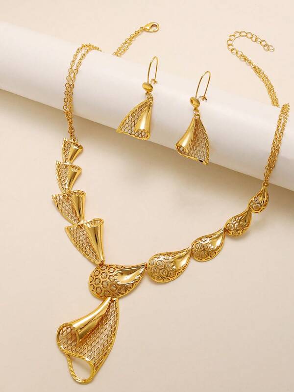3 Stücke/Set elegantes, prächtiges Goldschmuckset mit Hohldesign, bestehend aus Kupferhalskette und -ohrringen, geeignet für Frauen als tägliches, Party-, Bankett- und Hochzeitsaccessoire.
