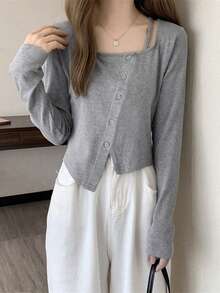 秋季女款独特设计不对称纽扣短款长袖T恤上衣 - 灰色 - 查看 4