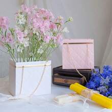 Foldable Floral Gift Box With Chain Handle, Made Of Thick Cardboard And Metal Chain, Sturdy And Waterproof, Suitable For Fresh Flowers, Dried Flowers, Handmade Gifts, Compact Folding Design, Simple And Elegant Style, Available In Multiple Colors