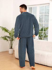 大码男士珊瑚绒长袖睡衣套装，舒适家居服，秋冬季温暖休闲家居服