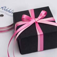 2 Rolls Satin Pink Hot Pink Ribbon, Total 20 Yards, Pink 38 - Inchx 10 - Yard, Hot Pink 38 - Inchx 10 - Yard - 粉紅色和亮粉色 + 1/4 英寸 x 2 卷 - 查看 2