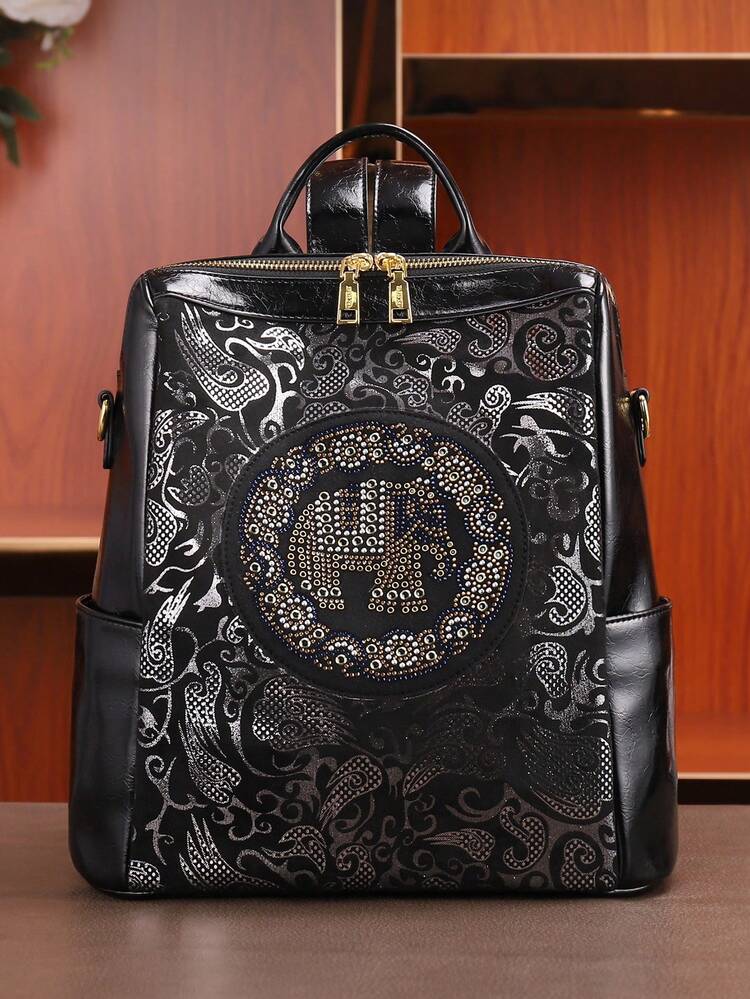 这款时尚女士背包饰有大象图案和金色拉链。这款背包空间宽敞，拥有多个口袋和高端奢华的设计。非常适合派对、晚宴、户外活动和通勤。 - 黑色 - 查看 2