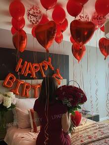 36件組紅色主題裝飾氣球，16英吋紅色「Happy Birthday」字母鋁箔氣球，18英吋紅色心形氣球，鋁箔亮片氣球，10英吋紅色乳膠氣球 - 紅色生日快樂 - 查看 4