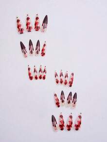 [万圣节] 24 件长款细高跟按压式指甲，血溅设计，乳白色底色，仿真指甲套装，适合万圣节和化妆派对 - 紅色 - 查看 2