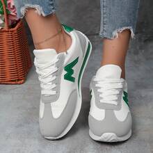 New Style Of Small White Shoes, Fashionable And Versatile For Female Students, Thick-Soled Height-Increasing Sports Shoes, Casual Shoes, Large Size - màu xanh lá - Xem 5