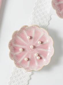 1pc 4.45-Inch Ceramic Flower Petal Jewelry Tray Holder, Storage Dish For Necklaces, Nordic Creative Reactive Glaze Japanese Style High-End Elegant Gradient Lotus Flower Shaped Flat Dish, Suitable For Hotels, Jewelry Stores, Restaurants, Offices, Exhibitions, Kitchens, Living Rooms, Bathrooms, Home Decor, Jewelry, Hair Accessories, Daily Items, Fragrance, Back To School.