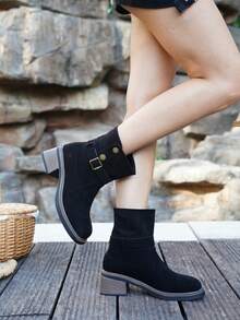 Westlicher Stil Schnallen Urlaubs Flip-Flop Cowboy Stiefel, High Heel Knie-hohe Stiefel, Plateau-Absatz Stiefel für Frauen, schwarze Plateau-Stiefel mit Schnalle und quadratischer Zehenform