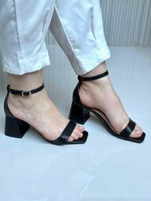GISELE CLASSIC SANDAL WITH 6CM HEEL - màu đen - Xem 2