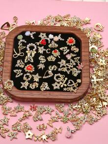 40pcs Luxury Minimalist Gold & Silver Flower, Butterfly, Pearl, Star Nail Art Accessories, Synthetic Gemstone Nail Decor For Hand & Foot Care, DIY Decoration Supplies For Shoes, Clothes, Bags, Phone Cases, High-End Nail Art Making - Multicolor - View 3