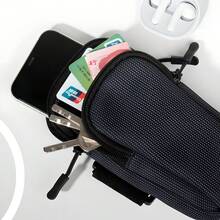 1 Running Phone Arm Bag, Convenient Marathon Waterproof Phone Arm Bag, Outdoor Sports Hiking & Running Arm Band Bag (Can Hold Phones, Supports Headphone Connection, Very Convenient, Super Convenient, Keeps Warm Throughout Winter). It Symbolizes The Protection Of Phones During Outdoor Sports