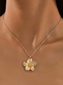 1 Collar de Frangipani, Collar bohemio, Colgante de flor, Collar hawaiano, Colgante de Frangipani, Regalo de joyería de verano para mujeres Impermeable, Collar de flor de oro lindo y delicado para mujeres, Collar con colgante en forma de corazón, Regalo de joyería de moda vintage personalizada 1 Juego de joyería de oro para mujer, que incluye un lujoso collar con colgante de flor metálica