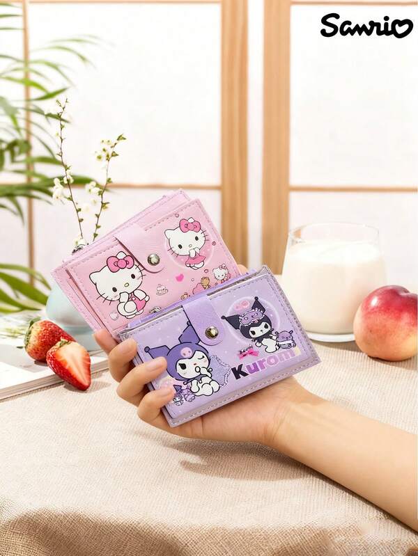 Sanrio Bolsa de tarjetas de dibujos animados de Hello Kitty, bolsa de almacenamiento de tarjetas de autobús y tarjetas de acceso, cartera portátil y de dibujos animados. Diseño con botón, bolsa de almacenamiento de cambio de múltiples ranuras