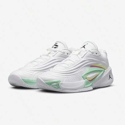  Nike LUKA 3 女子百搭休闲篮球鞋 HQ5058-107