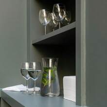 Pahare înalte pentru vin alb și roșu, capacitate mare, pahare cu gât îngust, sticlă transparentă, fără plumb, set pahare de vin, ramă subțire, decantare ușoară, design cu picior lung, bază stabilă, rezistente la spargere, rezistente la căldură, lavabile la mașină, perfecte pentru restaurante, baruri, petreceri, nunți, degustări de vinuri, alternative la șampanie, pahare multifuncționale pentru băuturi reci, cutie cadou, ideale pentru cadouri.