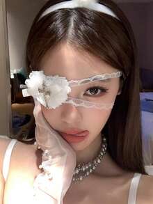 1pc Women's Punk Chic Gothic White Lace Heart Eye Mask Decor, Dark Cross Cosplay Accessory, Nurse, Lolita, Witch Makeup Party Necklace Garter - White - View 4