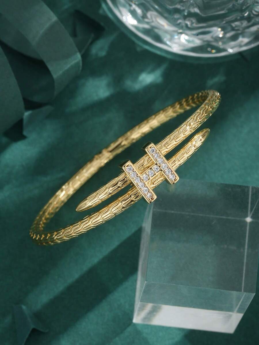 1 件高品质欧美方晶锆石镀铜 18K 双层字母 H 和星星不锈钢手链,女士礼物和日常佩戴 - 金黃色 - 查看 1