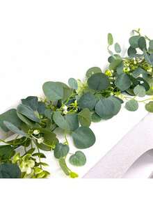 1/2 szt., sztuczny eukaliptusowy wianek z białymi kwiatami, 180 cm (5,9 stopy) srebrzysty eukaliptusowy wianek z gipsówki, sztuczne pnącza na stół weselny, bieżnik na kominek, wystrój domu, wystrój pokoju, wystrój łazienki, wystrój biura, wystrój sypialni, letni wystrój
