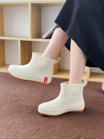 1 par enfärgade korta gummistövlar för kvinnor, sportiga regnskor för utomhusvandring, lätta och moderiktiga vattenstövlar (1 storlek liten)