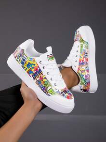 Unisex Graffiti Lace-Up Skateboard Shoes, Versatile Casual Fashion Sneakers For Couples, Suitable For All Seasons