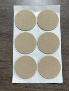 24 قطعة من وسادات الأثاث المصنوعة من الشعر الاصطناعي - واقيات غير انزلاقية لأرجل الكراسي لحماية أرضيات الخشب الصلب والأسطح المعدنية للأثاث والأرضيات - باللون البيج المحايد، متعددة الأحجام