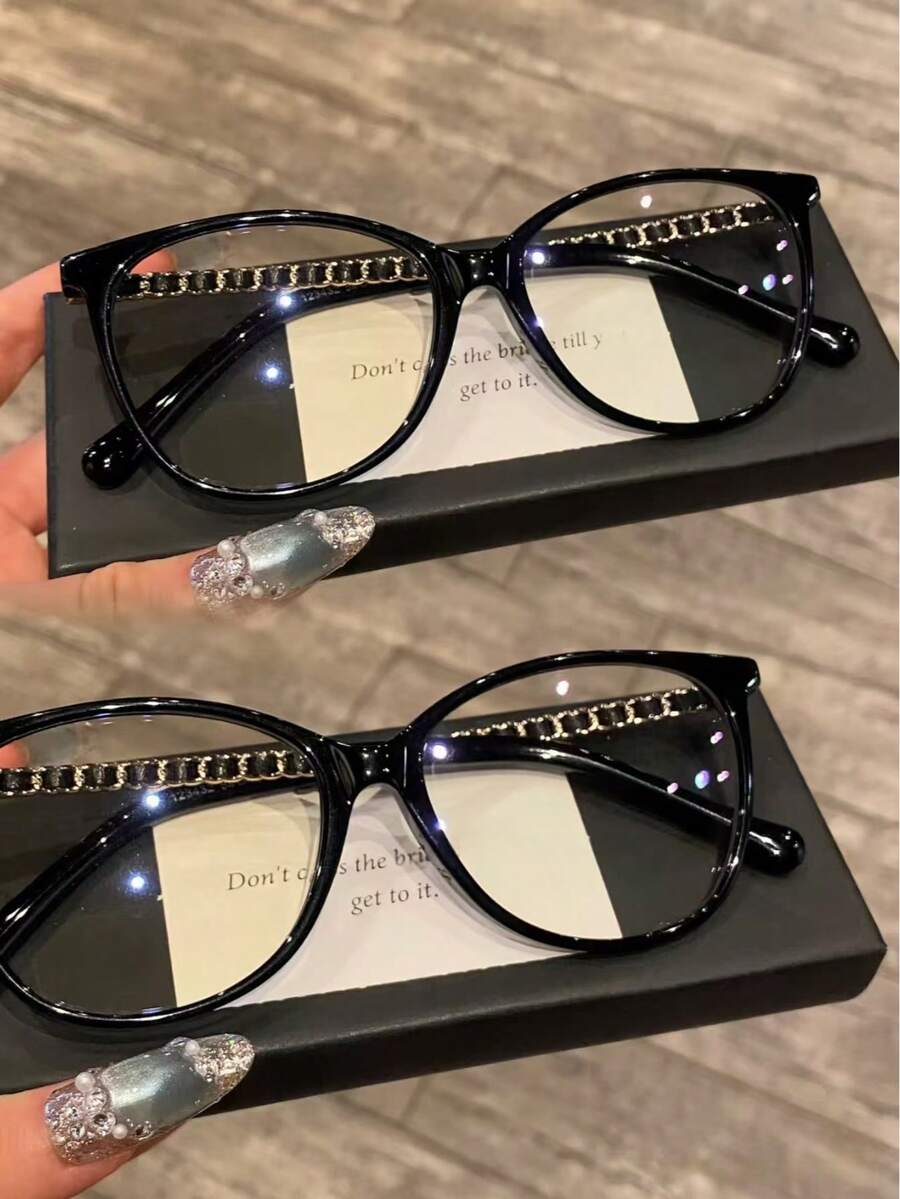 Luxurious Ladies' Flat Blue Light Glasses  I've Found A Treasure!! Elegant Glasses To The Core,A Pair Of Glasses That Will Make Your Heart Flutter,Suitable For All Face Shapes, Making The Face Look Smaller,High-End And Luxurious Tortoiseshell Color Spectacle Frame,Blue Light Glasses For Woman Men Safety Glasses Blue Light Blocking Glasses  Protection Computer Gaming Glasses   Women Cute Light Weight Red Frame Oversized Non Prescription Small Face Square Cat Eye  Reduce Eye Fatigue On Computers, TVs, Phones, And Games, Suitable For Computer Lense Screen Protector Plain Glasses   Clear Lens Glasses Blue Light   Light Blocking Glasses Blue Light Glasses Light Glasses For For Women Men  Light Glasses For    Glasses For Women  99 Blue Light  Glasses For Woman  Blue Light  Glasses Women/Men, Fashion Round  Frame UV Ray Filter Computer Gaming Glasses Computer Glasses - Anti Eyestrain & UV Glare Protection Anti Glare - 豹紋 - 查看 1