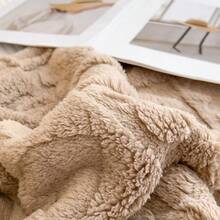 1pc Thick Bohemian Style Heart & Letter Jacquard Faux Fur Fleece Blanket, Soft & Warm, Dual-Use As Bedding, Throw, Decor For Living Room, Bedroom, Dorm, Office, Car, Travel, Picnic, Party, All Seasons