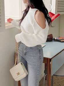 2025秋冬长袖露肩设计毛衣