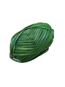 1入組彩色綠色DIY金屬光澤紗帶仿皮柔軟手編包袋和玩具材料，變色紗線