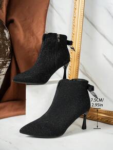 Botas de mujer de tacón de aguja de punta fina multiusos para otoño/invierno, color negro, adecuadas para negocios, fiestas, vacaciones, bodas, festivales de música, con cremallera lateral, decoración de lazo, diseño con brillo, versátiles y elegantes botines para dama - Negro - Ver 7