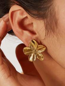 2pcs 18K Golden Stainless Steel Women Earrings With Flower & Five-Leaf Clover, Suitable For Gift, Party And Team-Building Valentines