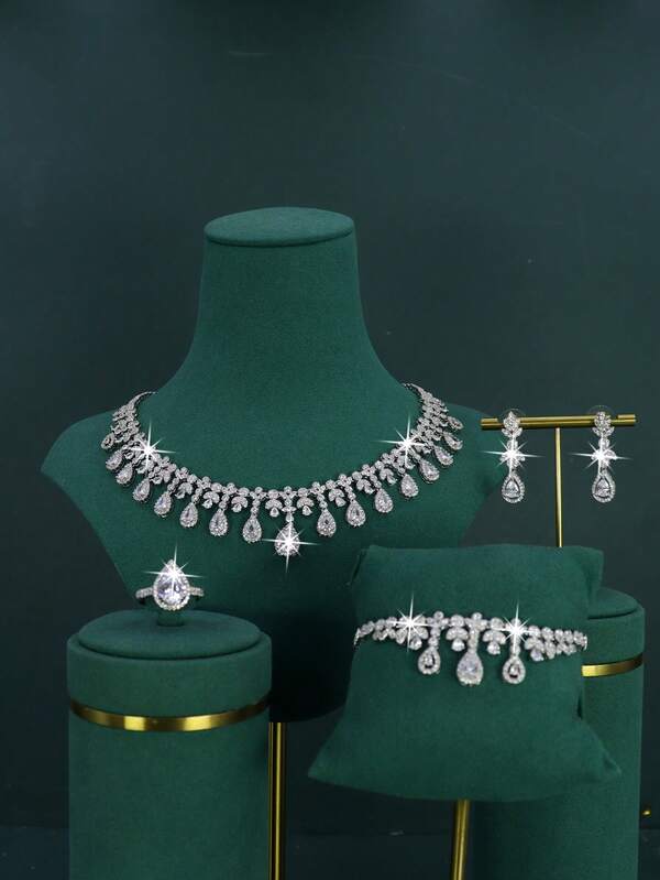 5pcs Luxury Royal Style Bridal Wedding Jewelry Set, Includes Necklace, Bracelet, Earrings, Ring, Handcrafted With White Cubic Zirconia, Suitable For Daily Wear And Wedding, Comes With Gold Gift Box, Christmas Gift