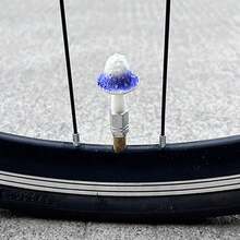 1PC Cute Mushroom Bicycle Valve Core Cover - Fun Bicycle Valve Core Cover, Universal Valve Core Converter Head, Suitable For Bicycle Tire Inflation Hole Protection Cover, Suitable As A Gift For Festivals