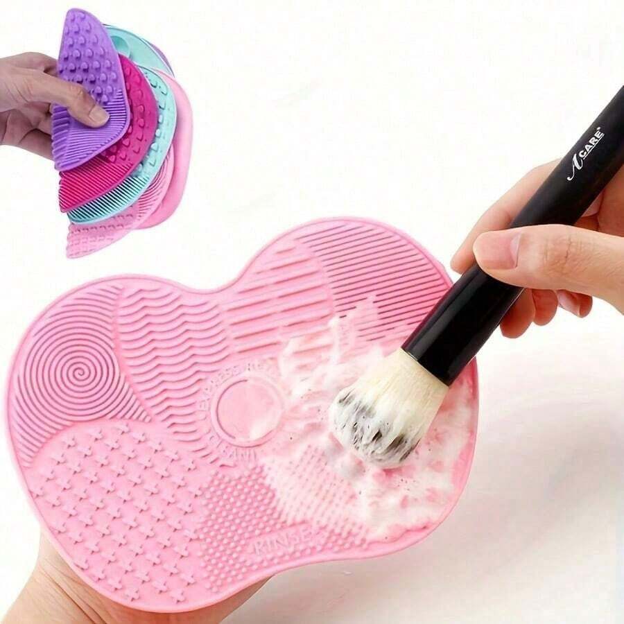 Pink Silicone Scrubbing Pad, Apple-Shaped Beauty Cleaning With Suction Cup, Can Make Your Makeup Brushes Look Brand New, Easy To Carry, Best Product For Women/Girlfriend/Wife - Multicolor - View 1