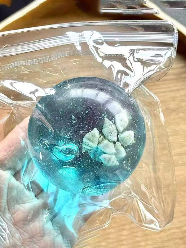 Ultra doux, à rebond lent, soulagement de la pression, cadeau créatif mignon, rebond lent comme du mochi, cadeau créatif de haute qualité, balle à rebond lent faite main pour soulager le stress et s'amuser au bureau, très adapté pour diverses scénarios comme petits cadeaux de fête et cadeaux d'anniversaire, convient pour poser sur le bureau et transporter, convient pour les garçons et les filles