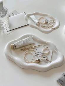 1pc Cloud Shaped Tray, Nordic Style Jewelry Storage Tray, Jewelry Collection Decorative Tray, Jewelry Display Tray, Women's Gift, Home Decor Bedroom Decor, Elegant Cloud-Shaped Ceramic Tray - Single Layer Luxury Jewelry And Perfume Display Stand, Jewelry Tray, Home Living Room Office Key Storage - Perfect Gift For,Cute Cartoon Shooting Props Jewelry Storage Plate Display Plate Gifts For Women, Back To School.