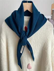 Écharpe triangulaire douce comme de la laine de mouton pour femmes avec col en fausse fourrure - Étole d'hiver chaude en gris clair/foncé, blanc, rouge, noir | Accessoire élégant et polyvalent non extensible pour tenues décontractées et habillées | Lavage à la main, entretien facile, mini écharpe pour femmes, grande écharpe pour femmes de haute qualité, écharpe pour femmes, écharpe, écharpe en fourrure, vêtement pour temps froid, étole , tissu léger, accessoire décoratif pour le cou, tenue de bureau pour robe - Multicolore - Voir 11