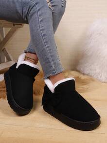 Botas de neve femininas de cano curto, chinelos quentes para ambientes internos/externos, sapatos de inverno da moda para casa - Preto - Ver 2